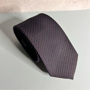 Tie Tree Blue and Red Patterned 56” Tie